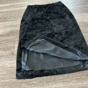 Strawberry-Fields Japan Black Velvet Textured Pencil Skirt Chic Classic Midi EUC